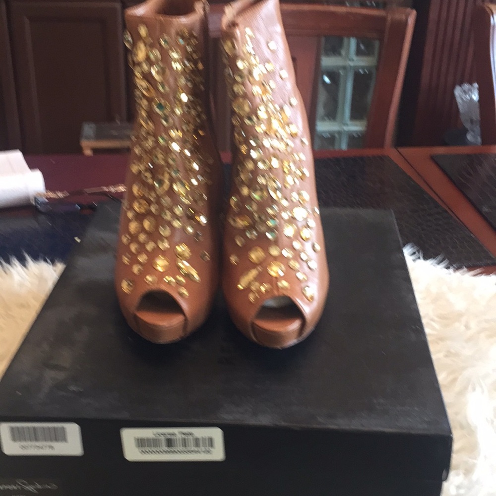 Bling booties with gorgeous stones